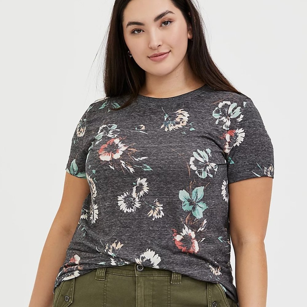 Classic Fit Crew Tee Vintage Burnout Floral Black
